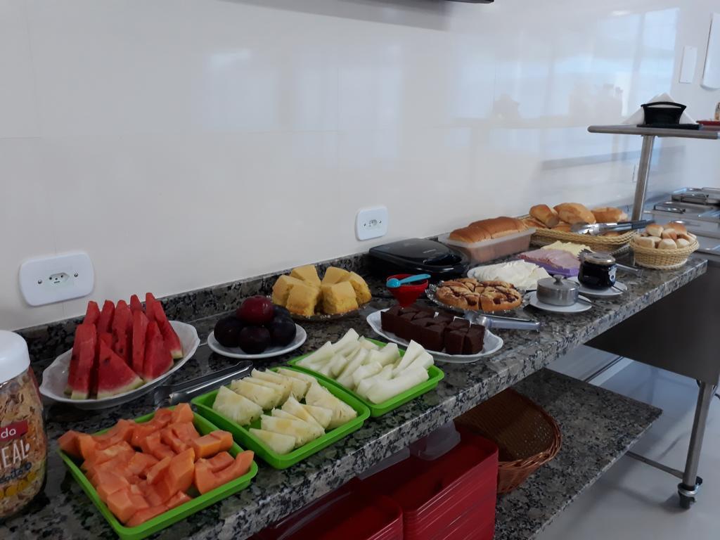 Colonia De Ferias Sitraemfa Hotel Peruíbe Eksteriør billede