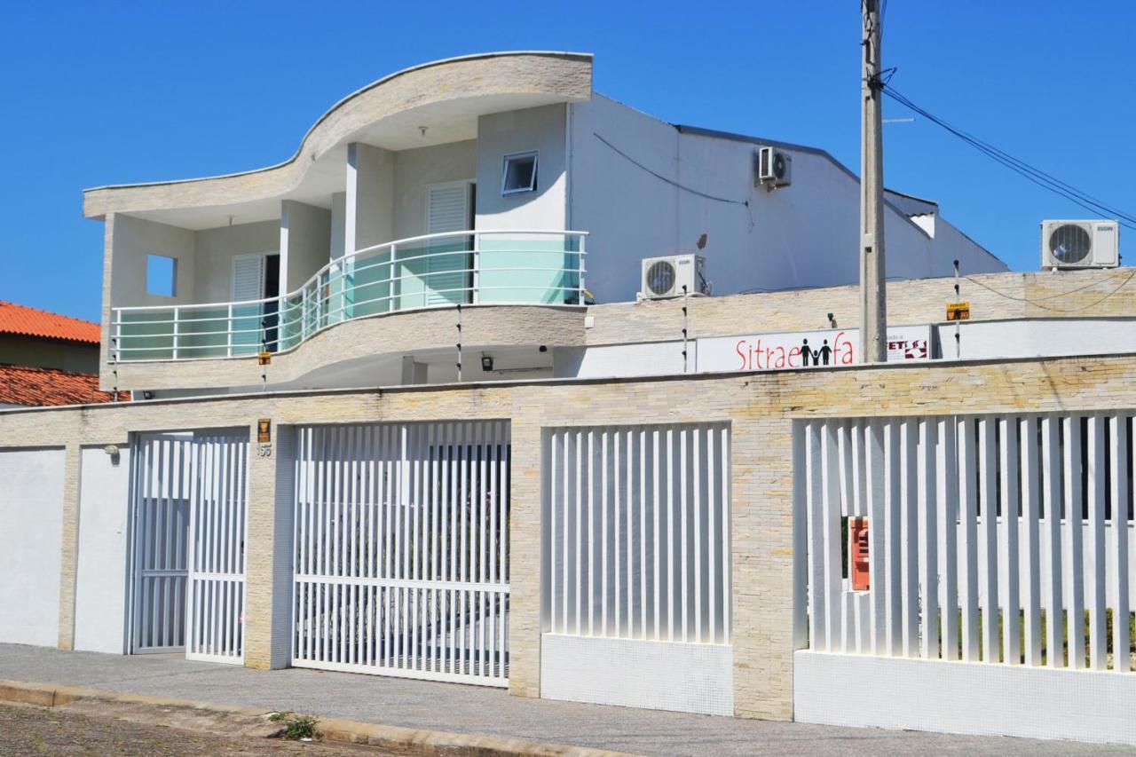 Colonia De Ferias Sitraemfa Hotel Peruíbe Eksteriør billede
